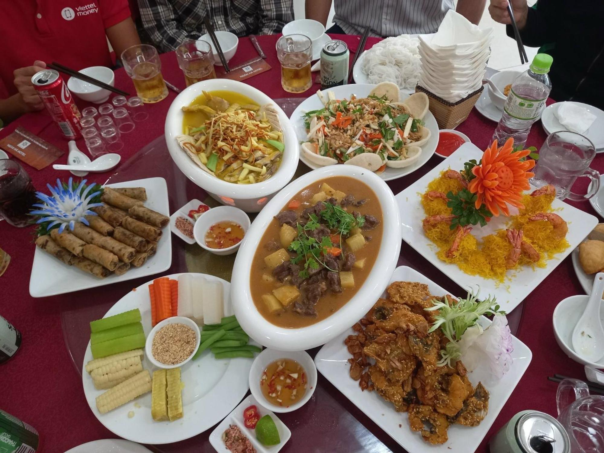 Dai Tiet Ngan Ha Hotel מראה חיצוני תמונה