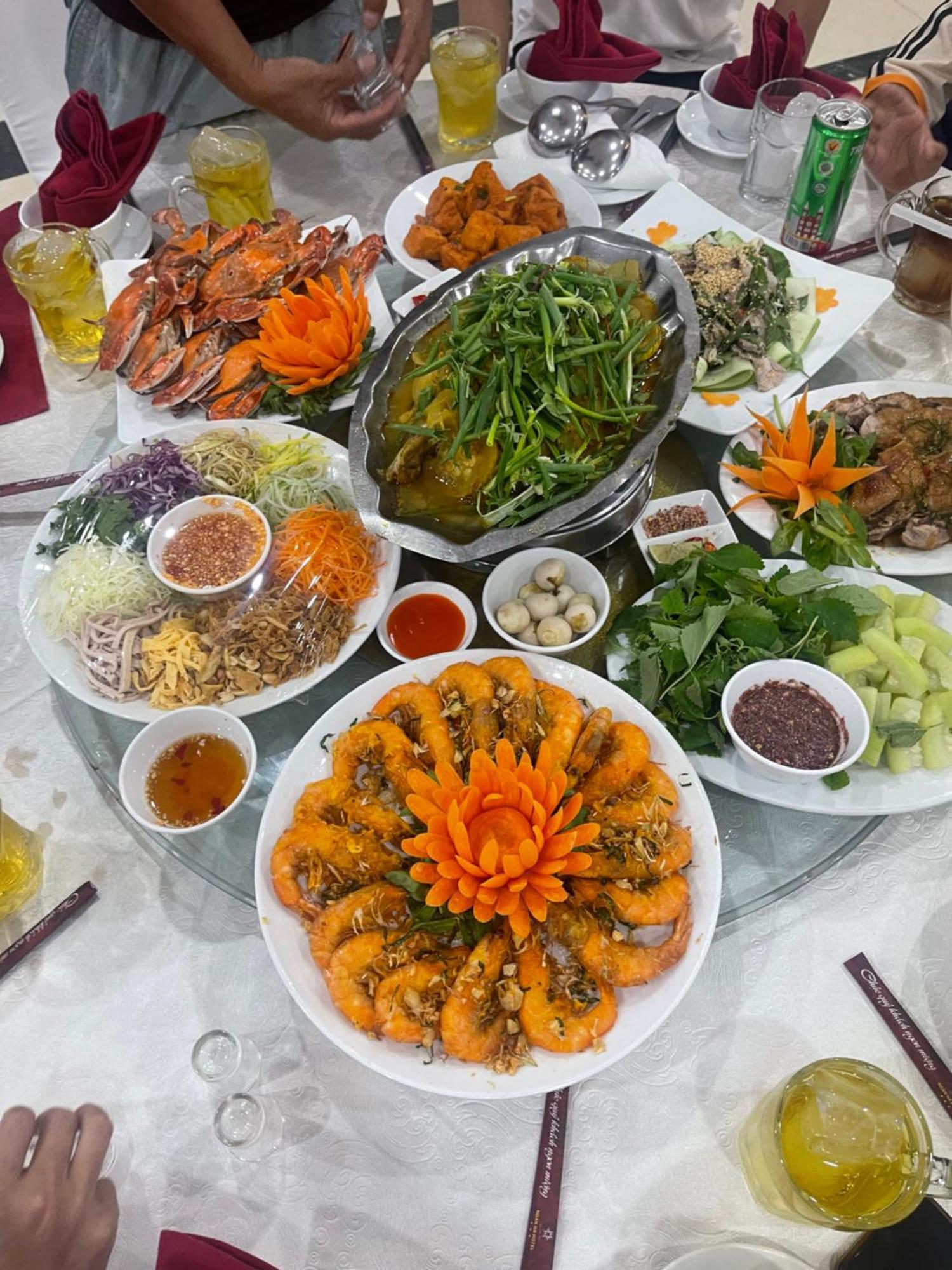 Dai Tiet Ngan Ha Hotel מראה חיצוני תמונה